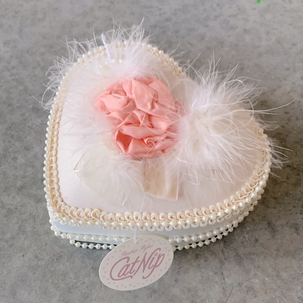 Heather Hykes Cat Nip Heart Box